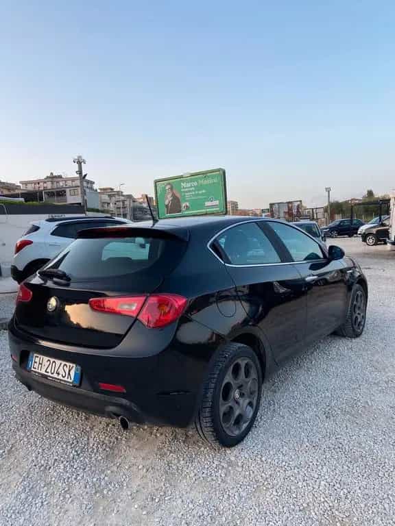Alfa Romeo Giulietta 2.0 JTDm-2 170 CV Progressi 05/2011-photo-3