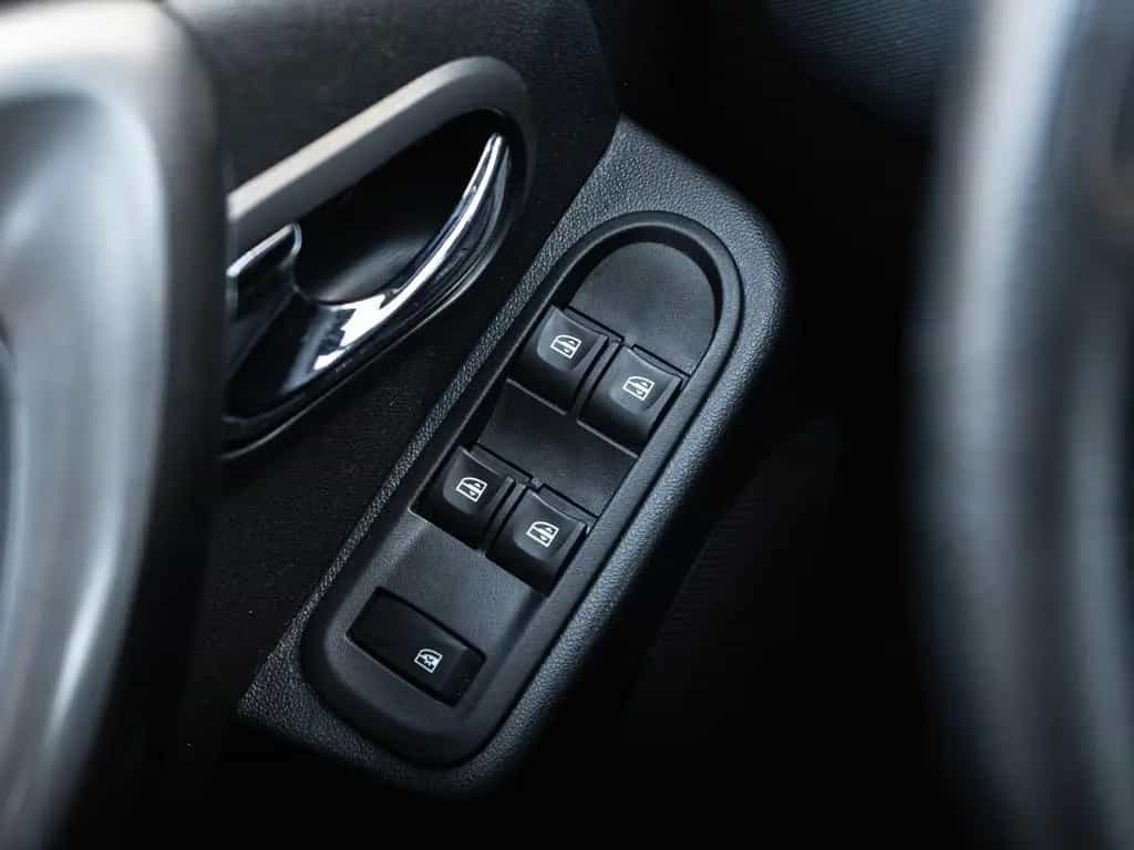 Dacia Duster I Prestige 4x2 06/2016-photo-24