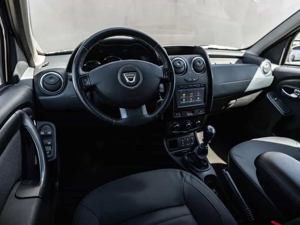 Dacia Duster I Prestige 4x2 06/2016-photo-45