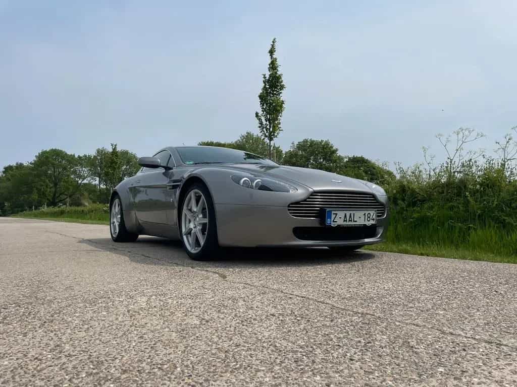 Aston Martin V8 Vantage 4.3l Coupe 09/2007-photo-22