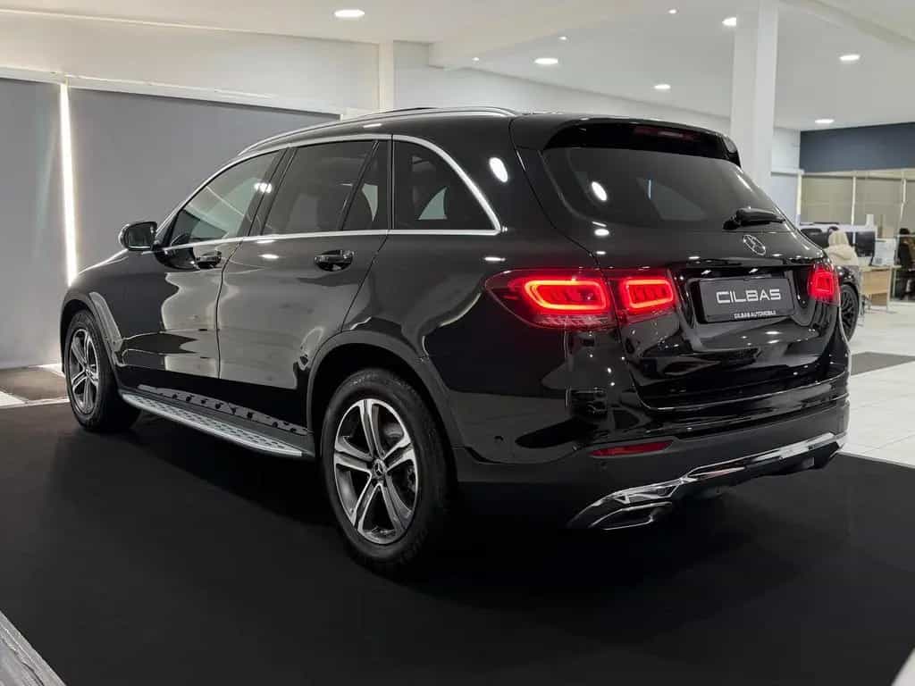 Mercedes-Benz GLC-Class 200 4M AMG INT.*PANO*LED*AHK*KAM*DISTR*AMBI* 05/2020-photo-10