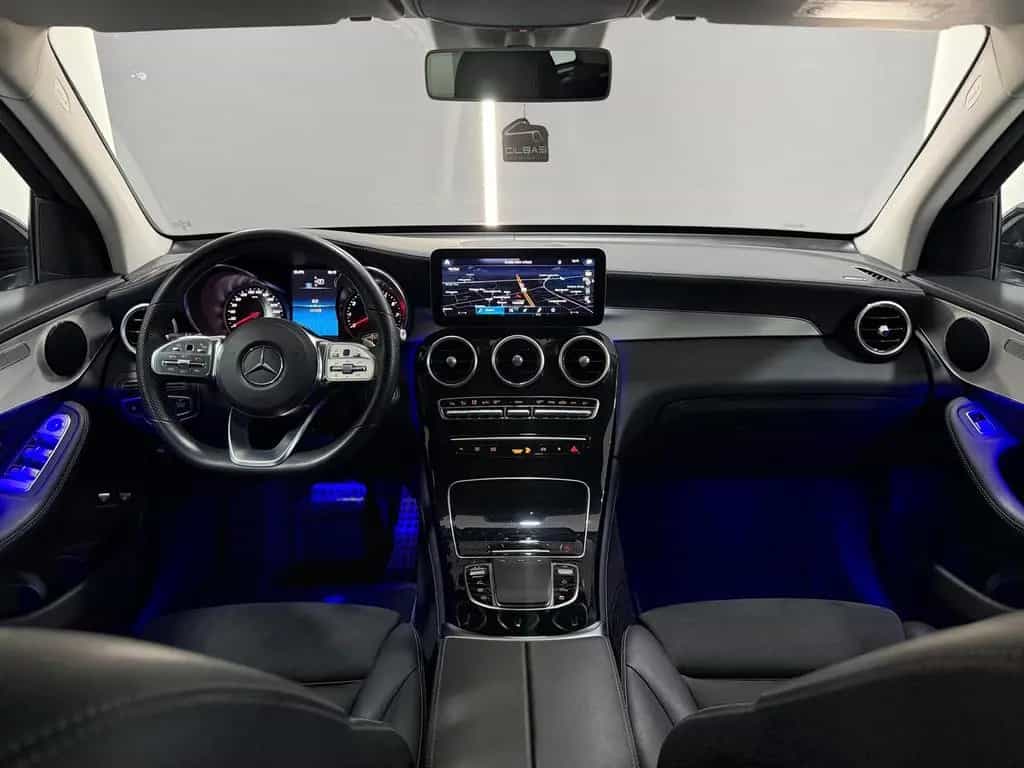 Mercedes-Benz GLC-Class 200 4M AMG INT.*PANO*LED*AHK*KAM*DISTR*AMBI* 05/2020-photo-26