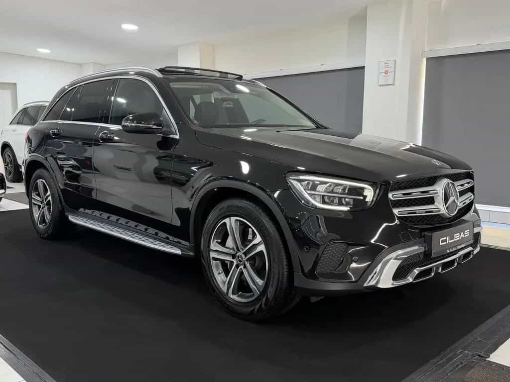 Mercedes-Benz GLC-Class 200 4M AMG INT.*PANO*LED*AHK*KAM*DISTR*AMBI* 05/2020-photo-4