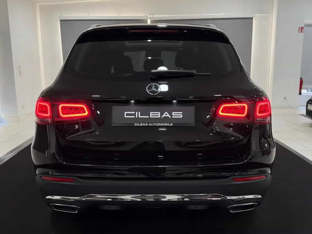 Mercedes-Benz GLC-Class 200 4M AMG INT.*PANO*LED*AHK*KAM*DISTR*AMBI* 05/2020-photo-8
