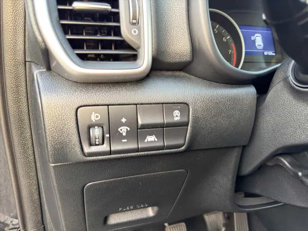 Kia Sportage 1.6 GDI NAVI|TEMPOMAT|KAMERA|SHZ|AHK 11/2018-photo-11