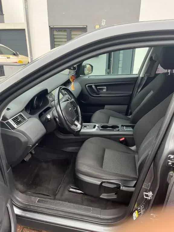 Land Rover Discovery Sport TD4 180 PS Automatik 4WD Sky... 06/2017-photo-9