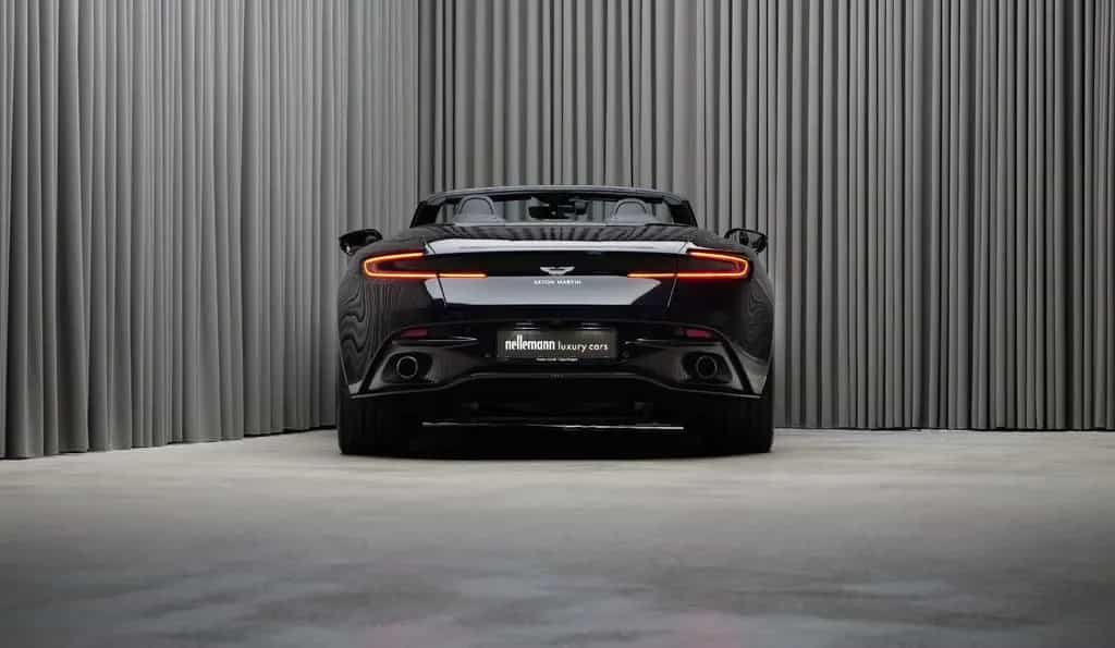 Aston Martin DB11 4.0 V8 Volante 10/2019-photo-2
