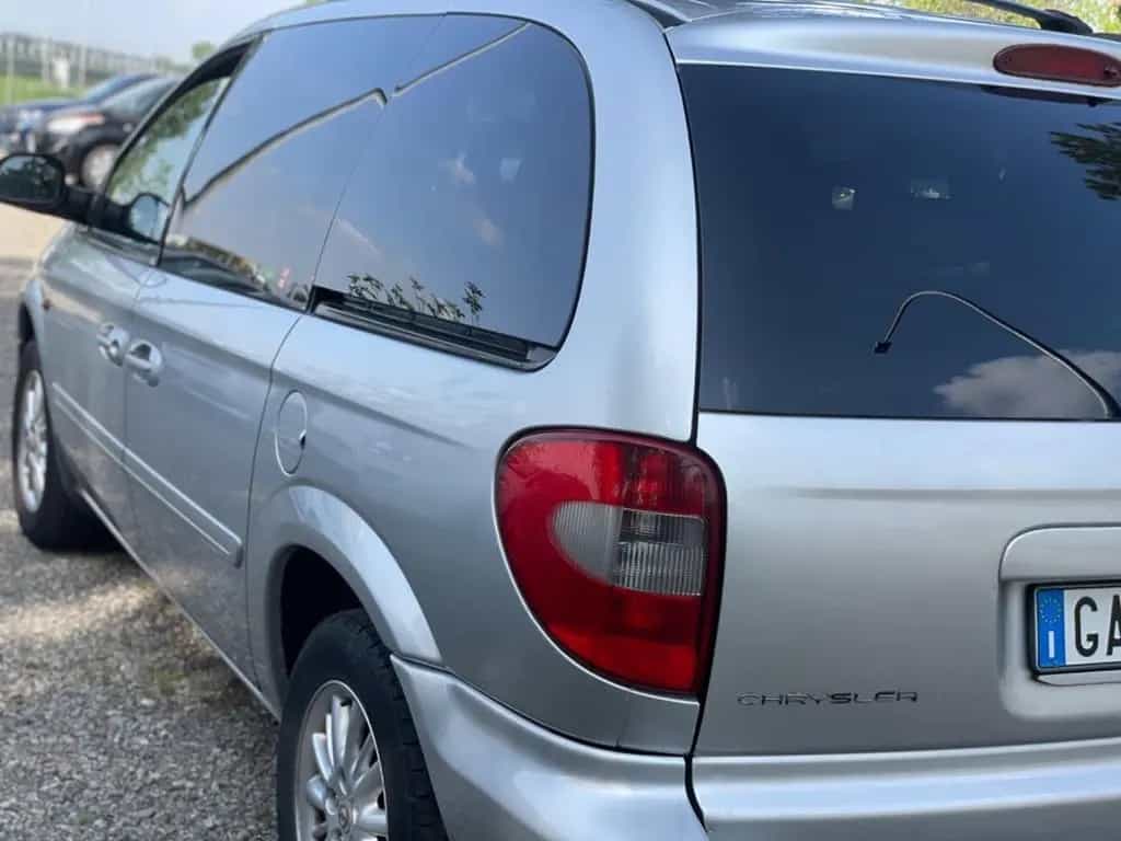 Chrysler Voyager 2.8 CRD cat LX Leather Auto 05/2007-photo-0