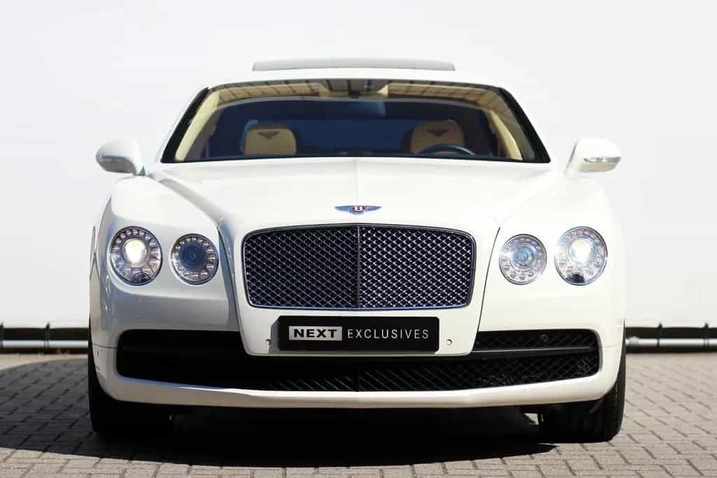 Bentley Flying Spur 4.0 V8 |Pano|Massage|Memory 11/2014-photo-2
