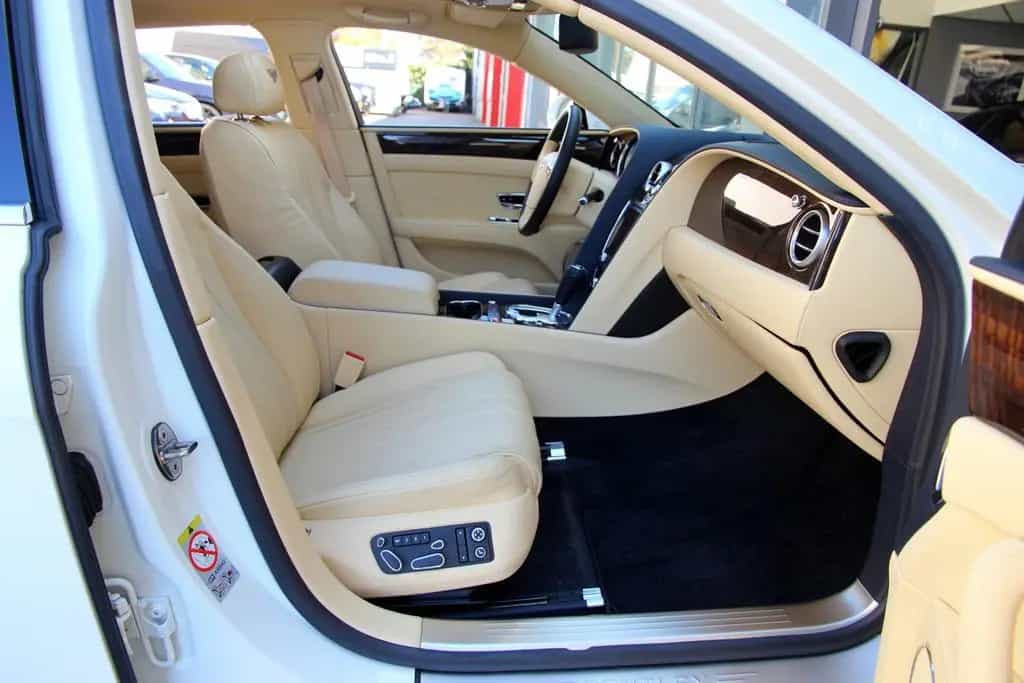 Bentley Flying Spur 4.0 V8 |Pano|Massage|Memory 11/2014-photo-20