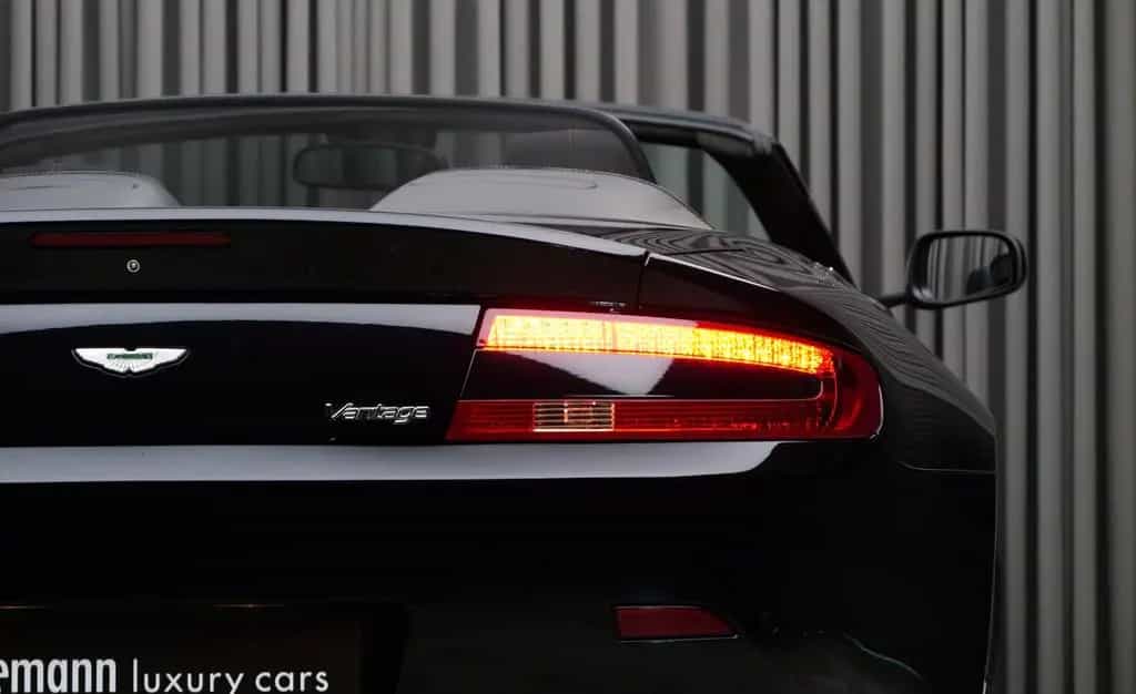 Aston Martin V8 Vantage Roadster 4.3l Sportshift 12/2007-photo-8