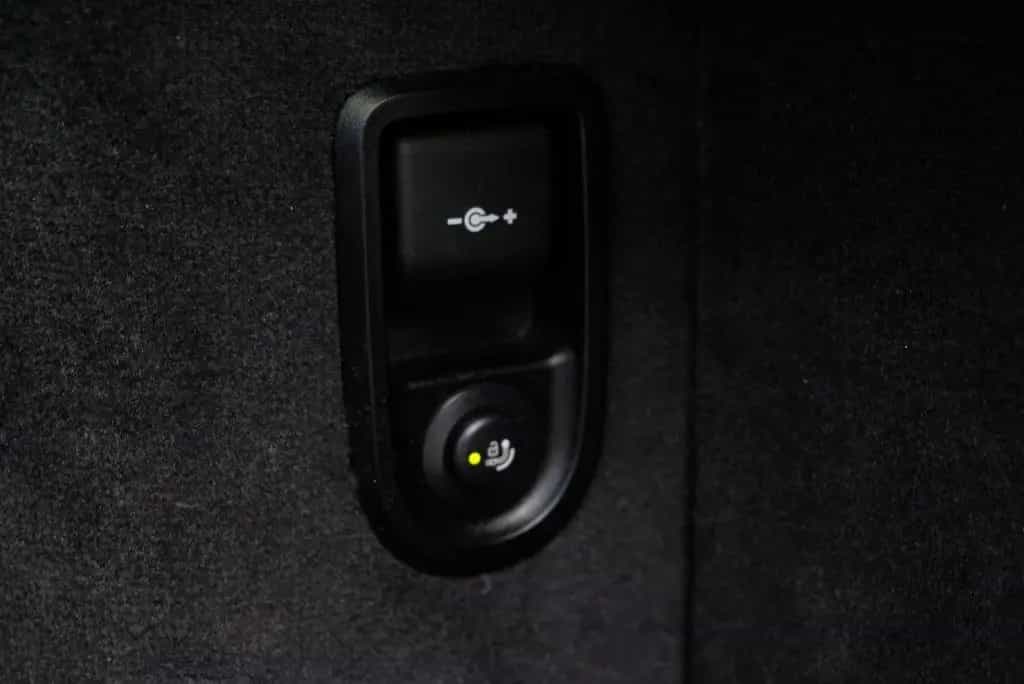 BMW 6 Series 640 i xDrive M-Sport Klima*LED*Leder*360*Voll 01/2019-photo-10