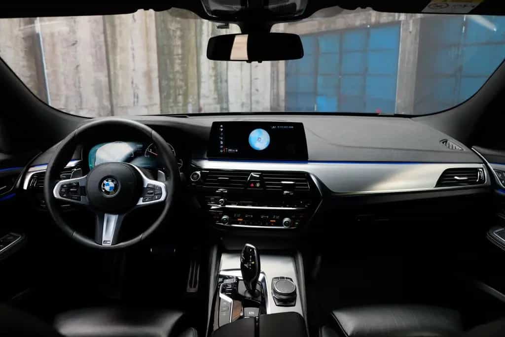 BMW 6 Series 640 i xDrive M-Sport Klima*LED*Leder*360*Voll 01/2019-photo-18