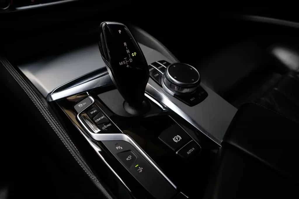 BMW 6 Series 640 i xDrive M-Sport Klima*LED*Leder*360*Voll 01/2019-photo-27