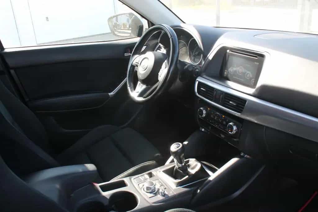 Mazda CX-5 Center-Line 2WD 04/2017-photo-6