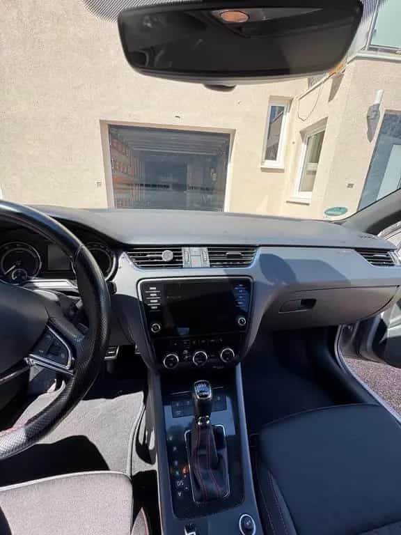Skoda Octavia RS 10/2019-photo-4