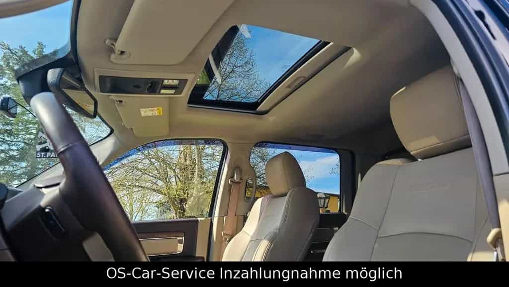 Dodge RAM Laramie+RamBox+SHZ+LHZ+Luft+AHK+Led+R-Cam 06/2015-photo-11