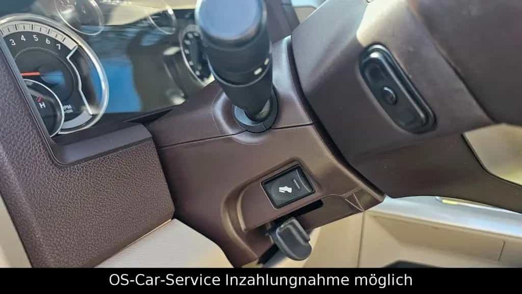 Dodge RAM Laramie+RamBox+SHZ+LHZ+Luft+AHK+Led+R-Cam 06/2015-photo-18