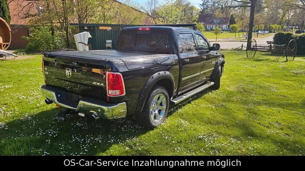 Dodge RAM Laramie+RamBox+SHZ+LHZ+Luft+AHK+Led+R-Cam 06/2015-photo-3