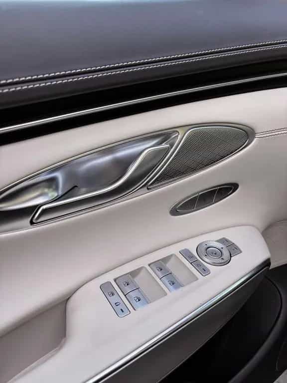 Genesis GV70 Benziner 2.5T AWD Luxury in top Zustand 08/2022-photo-10