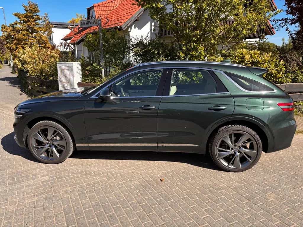 Genesis GV70 Benziner 2.5T AWD Luxury in top Zustand 08/2022-photo-2