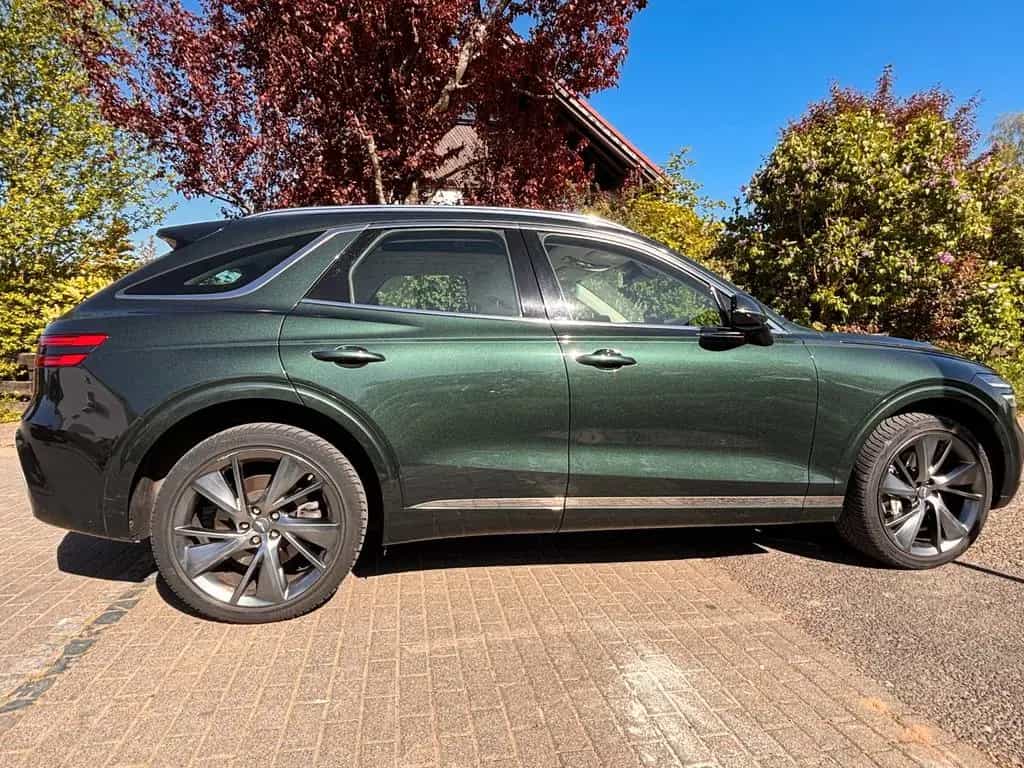 Genesis GV70 Benziner 2.5T AWD Luxury in top Zustand 08/2022-photo-3