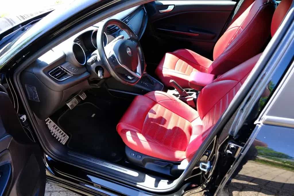 Alfa Romeo Giulietta 1.4 Turbo MultiAir Super Aut. Leder|1e 01/2019-photo-1