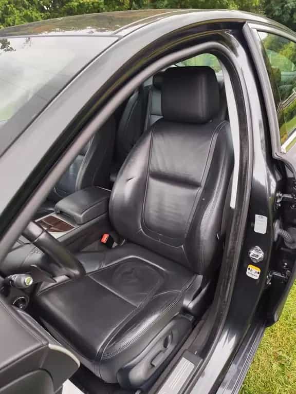 Jaguar XF 3.0 V6 Diesel /ÖL-REIFEN-BREMSEN VO&HI NEU 06/2012-photo-16