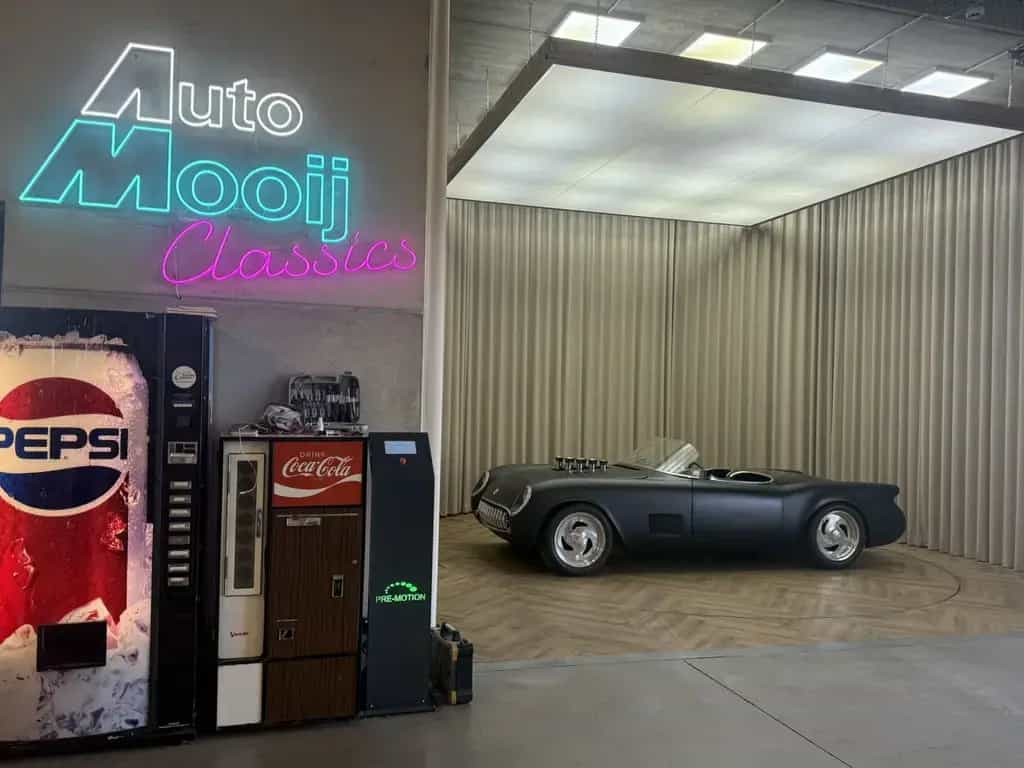 Corvette C1 Chevrolet 524Ci Monster (7,5L) / 1955 Restomo 07/1955-photo-31
