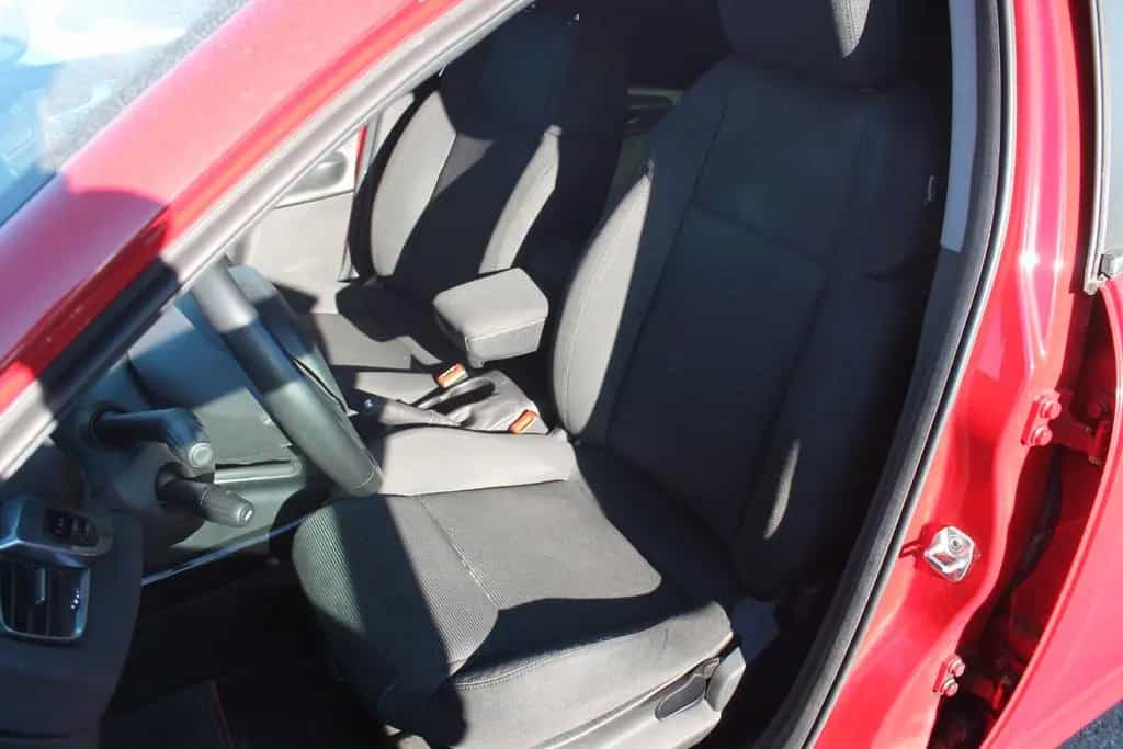 Alfa Romeo Giulietta Turismo 04/2011-photo-13