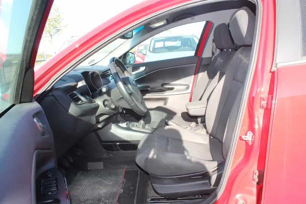 Alfa Romeo Giulietta Turismo 04/2011-photo-9