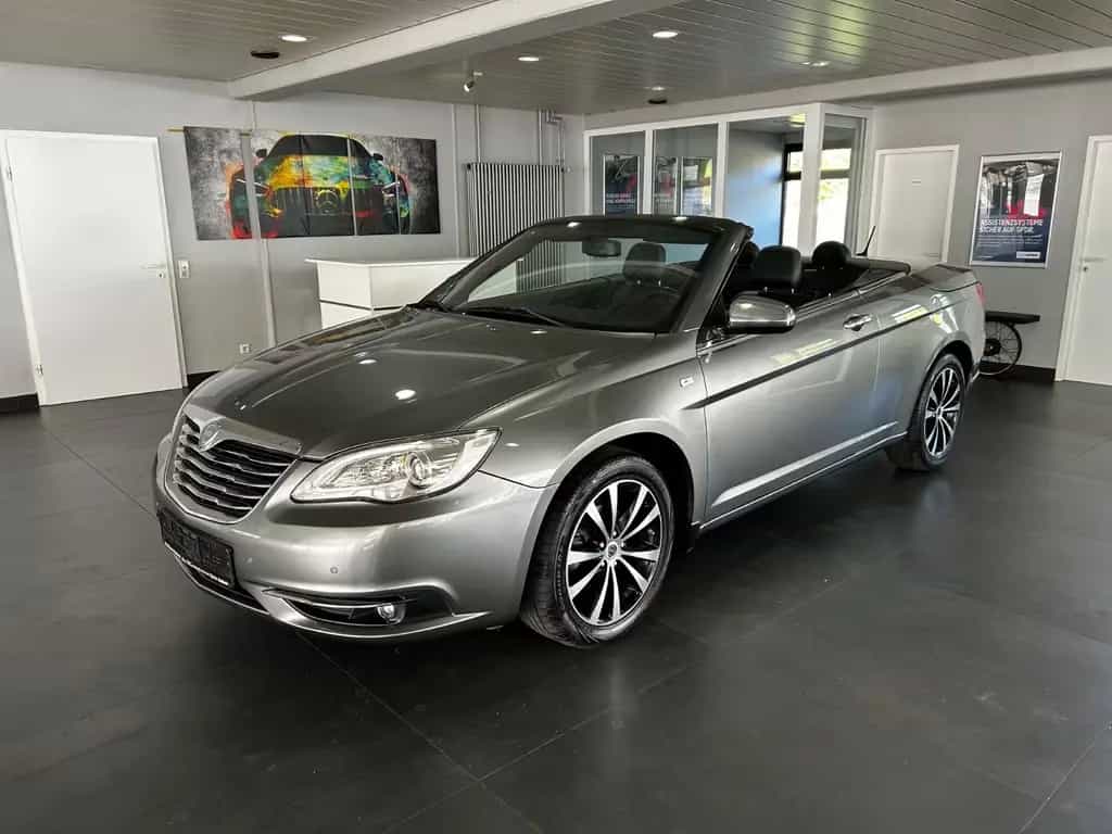 Lancia Flavia 2.4 16v 125kW Automatik 08/2012-photo-0