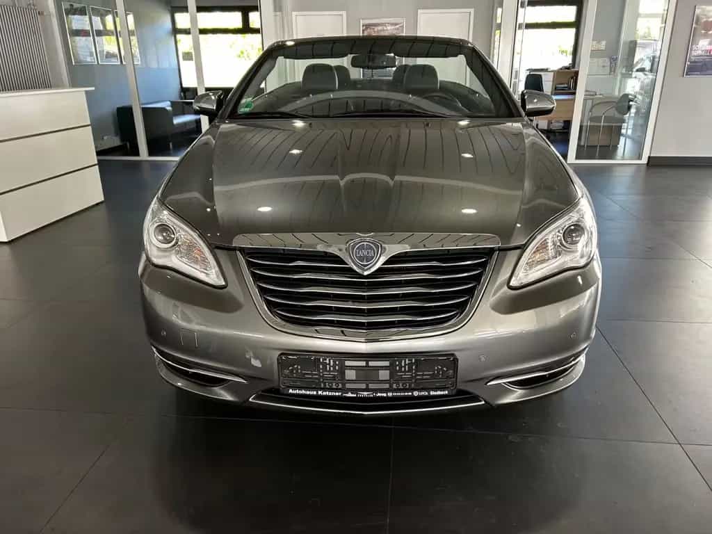 Lancia Flavia 2.4 16v 125kW Automatik 08/2012-photo-1