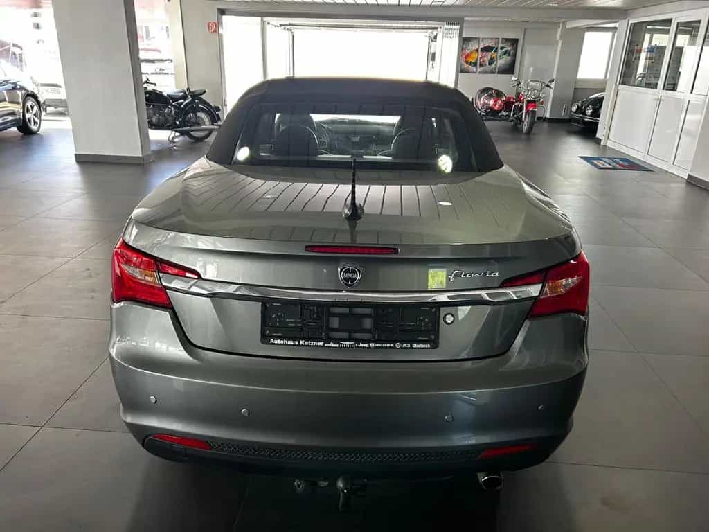 Lancia Flavia 2.4 16v 125kW Automatik 08/2012-photo-15