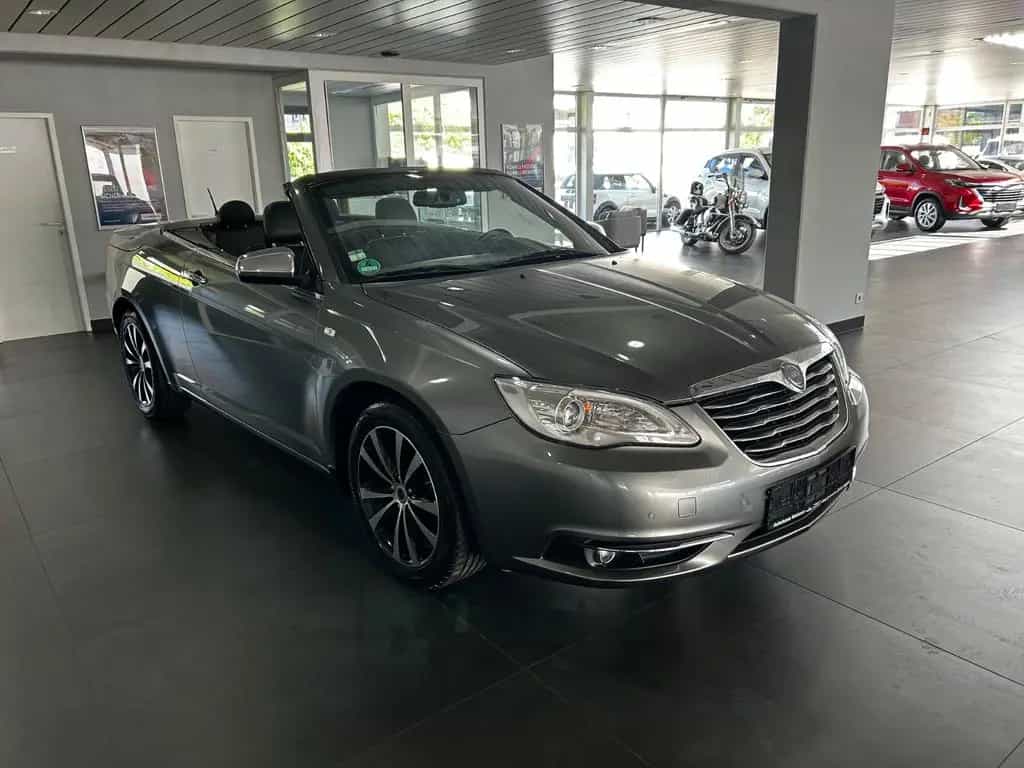 Lancia Flavia 2.4 16v 125kW Automatik 08/2012-photo-2