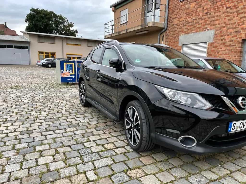 Nissan Qashqai 1.6 dCi DPF Xtronic EU6 Tekna Ahk LED 07/2015-photo-2