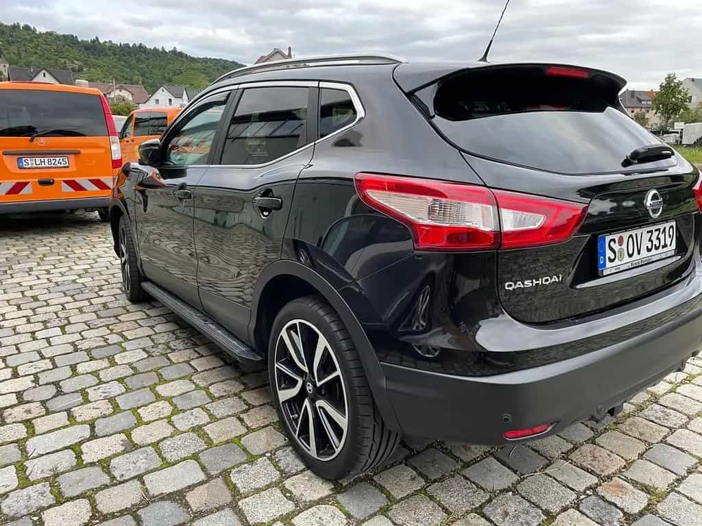 Nissan Qashqai 1.6 dCi DPF Xtronic EU6 Tekna Ahk LED 07/2015-photo-6