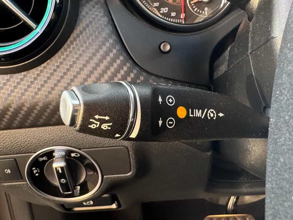 Mercedes-Benz A 220 H&K/4M/Motorsport Edition/AMG/Pano/Distronic 10/2016-photo-38