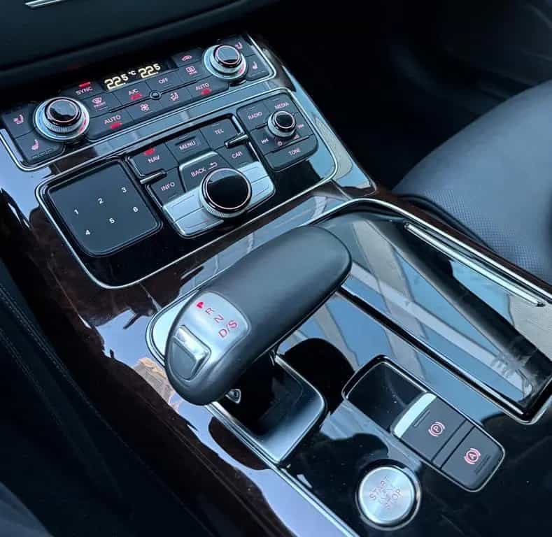 Audi A8 4.2 TDI V8 clean diesel quattro*Matrix*Memory 10/2014-photo-17