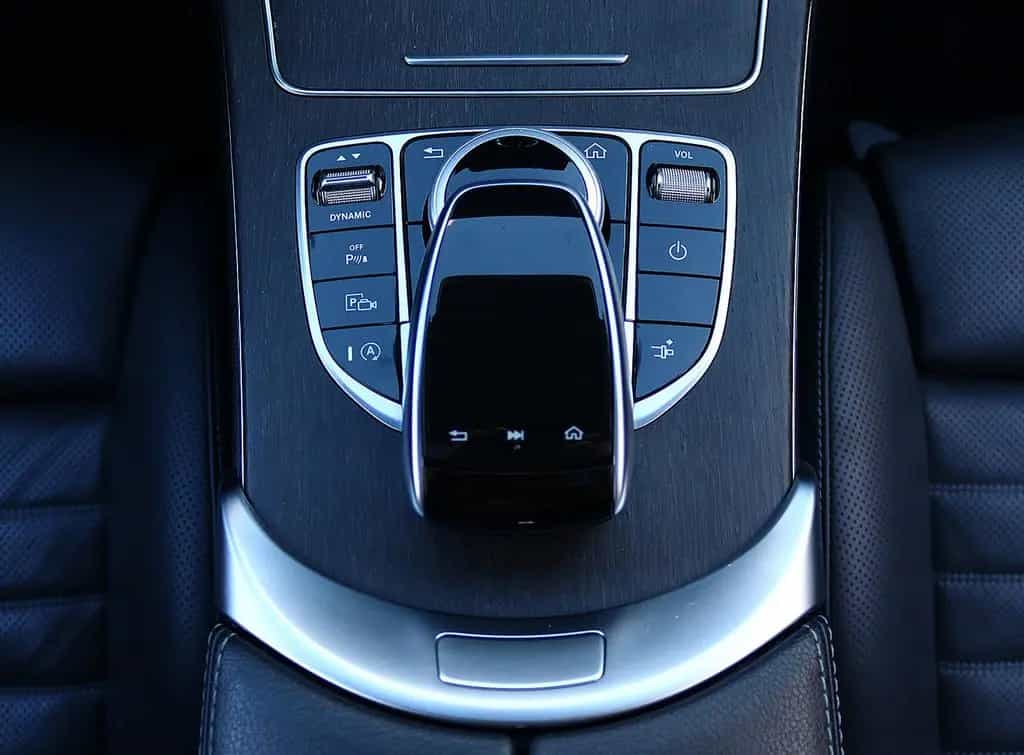 Mercedes-Benz C 200 Coupe 4M AMG KAMERA+PANO+STANDHZG+MULTIBEM 11/2018-photo-11