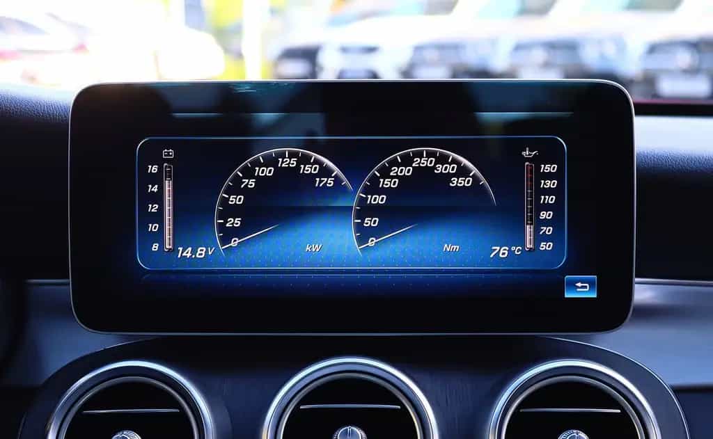 Mercedes-Benz C 200 Coupe 4M AMG KAMERA+PANO+STANDHZG+MULTIBEM 11/2018-photo-22
