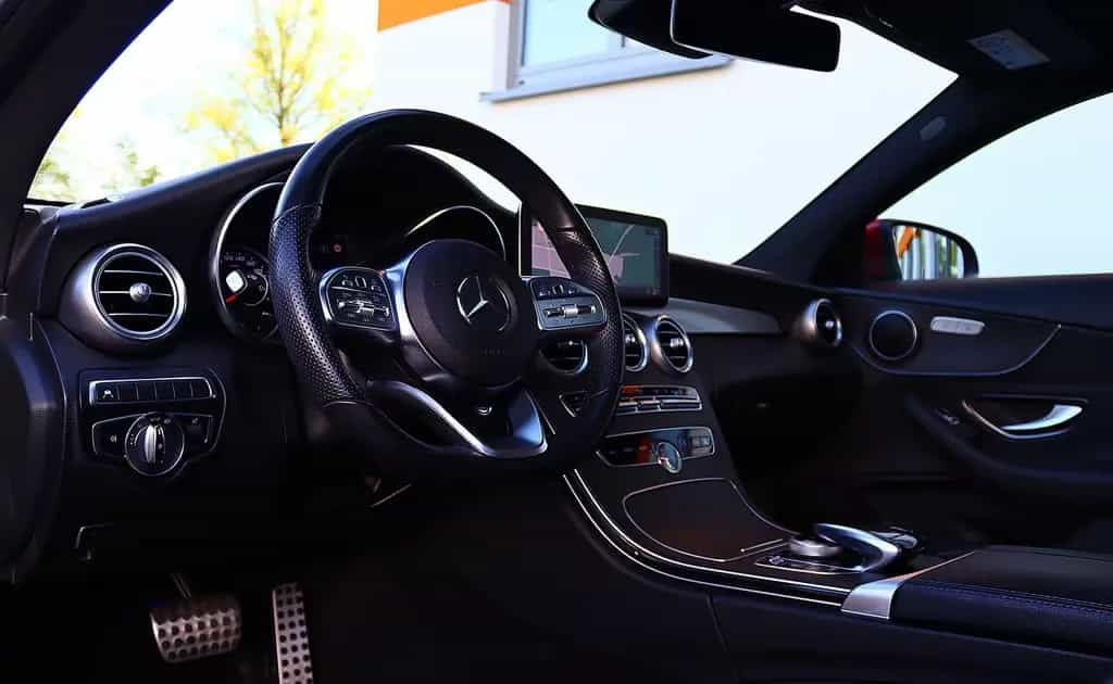 Mercedes-Benz C 200 Coupe 4M AMG KAMERA+PANO+STANDHZG+MULTIBEM 11/2018-photo-6
