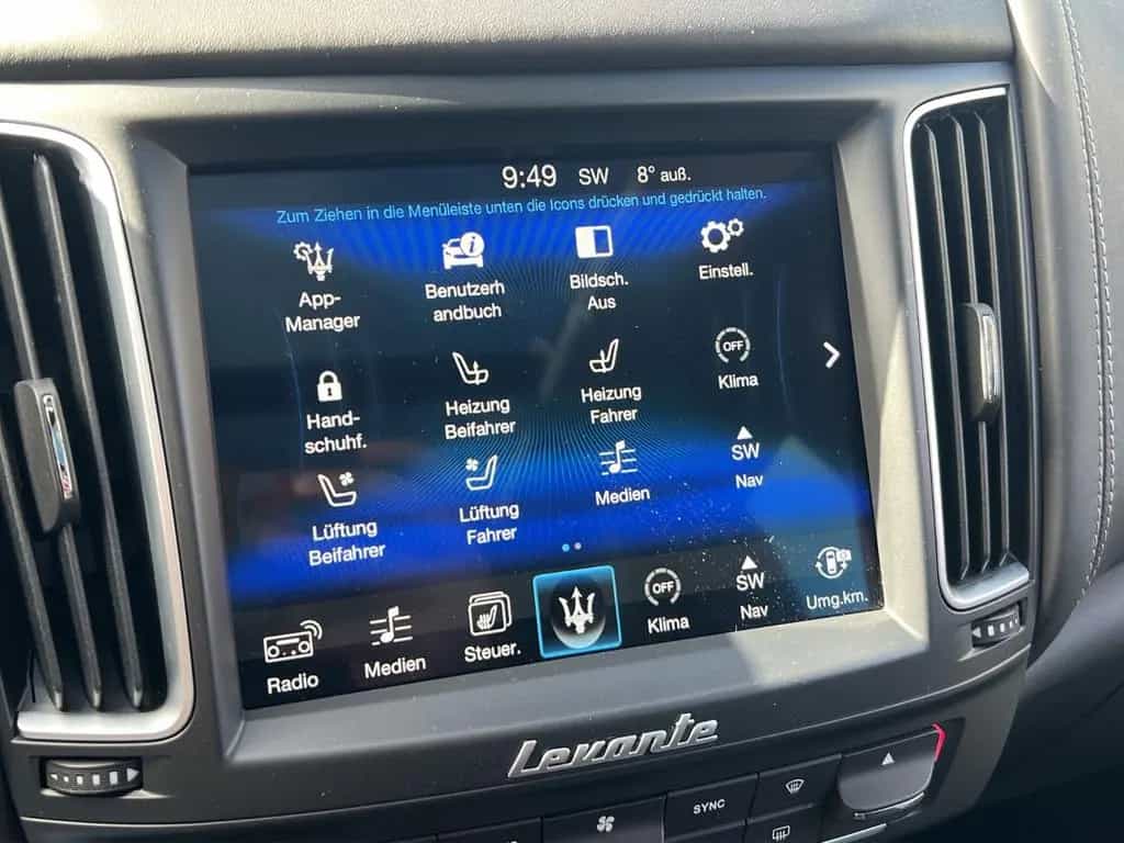 Maserati Levante S Q4 Vollausstattung - Neuwagenzustand ! 10/2017-photo-14