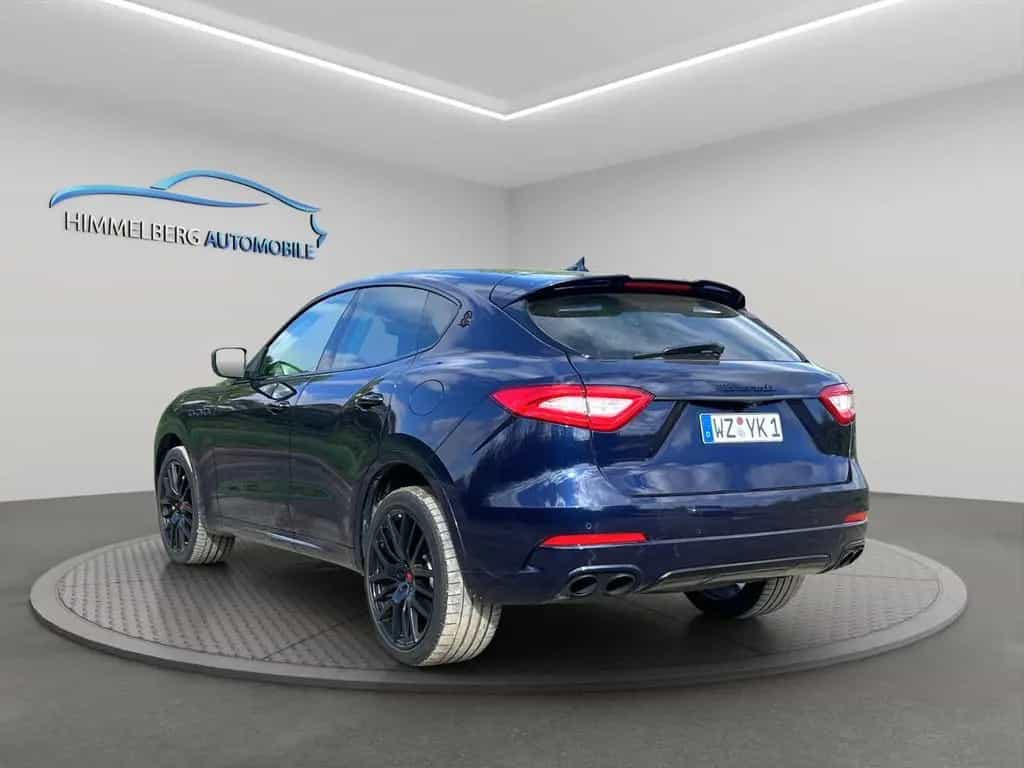 Maserati Levante S Q4 Vollausstattung - Neuwagenzustand ! 10/2017-photo-6