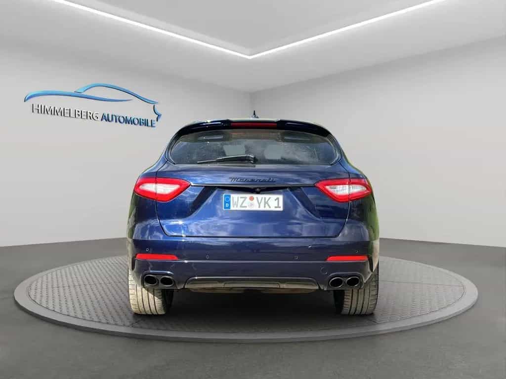 Maserati Levante S Q4 Vollausstattung - Neuwagenzustand ! 10/2017-photo-7