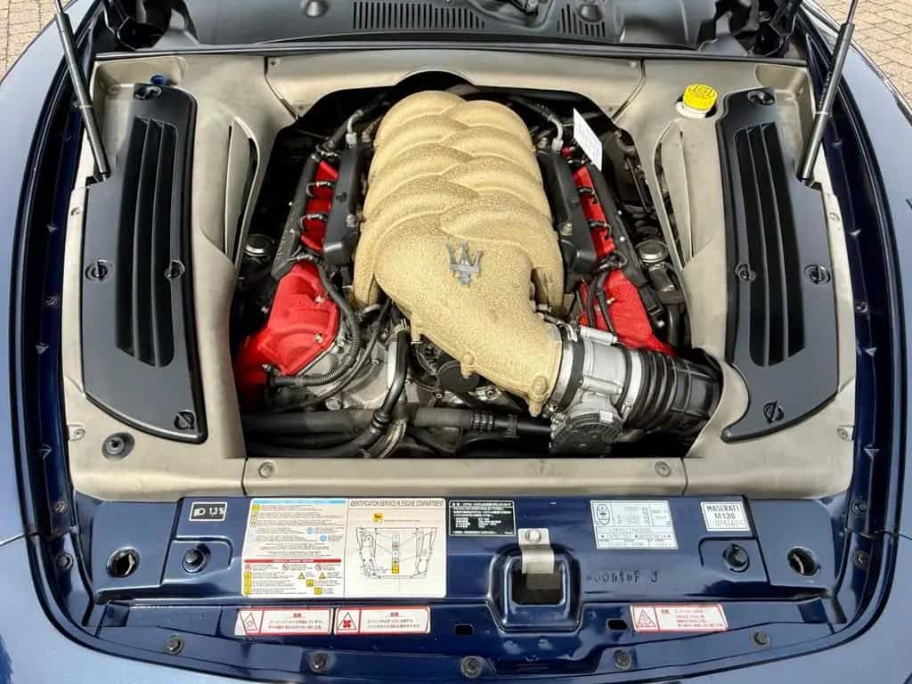 Maserati 4200 Coupe CambioCorsa  2. Hand 05/2003-photo-12