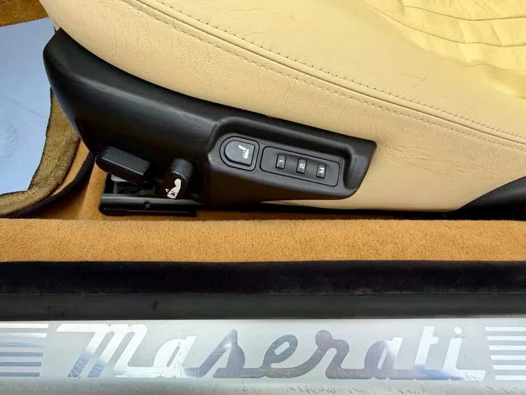 Maserati 4200 Coupe CambioCorsa  2. Hand 05/2003-photo-8