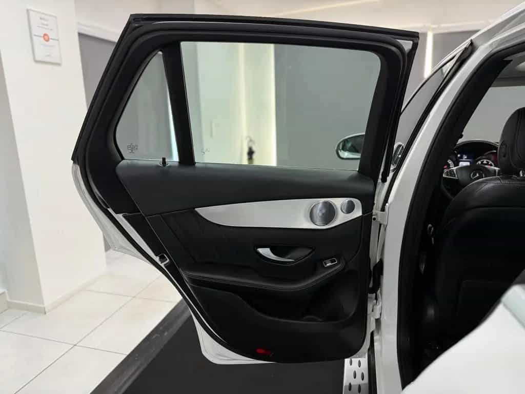 Mercedes-Benz GLC 220 d 4M AMG INT.*PANO*360*STHZ*TOTW*LED*BUR 07/2018-photo-16