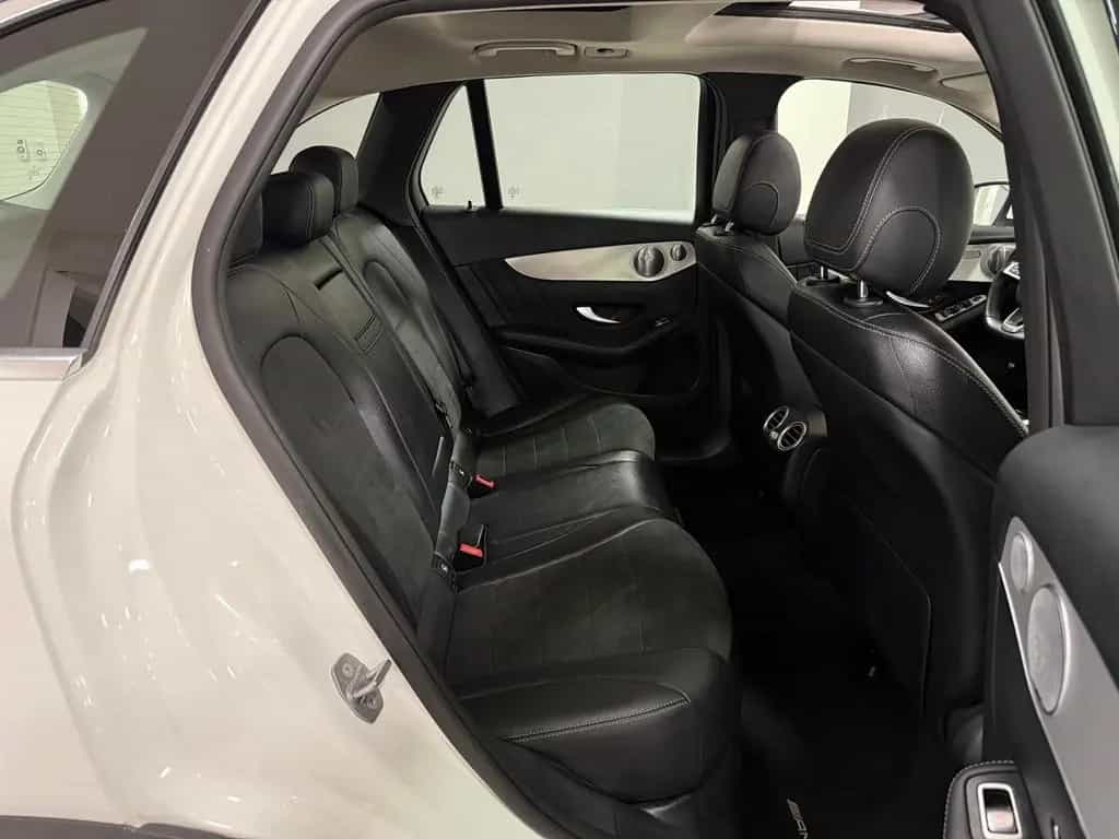Mercedes-Benz GLC 220 d 4M AMG INT.*PANO*360*STHZ*TOTW*LED*BUR 07/2018-photo-22