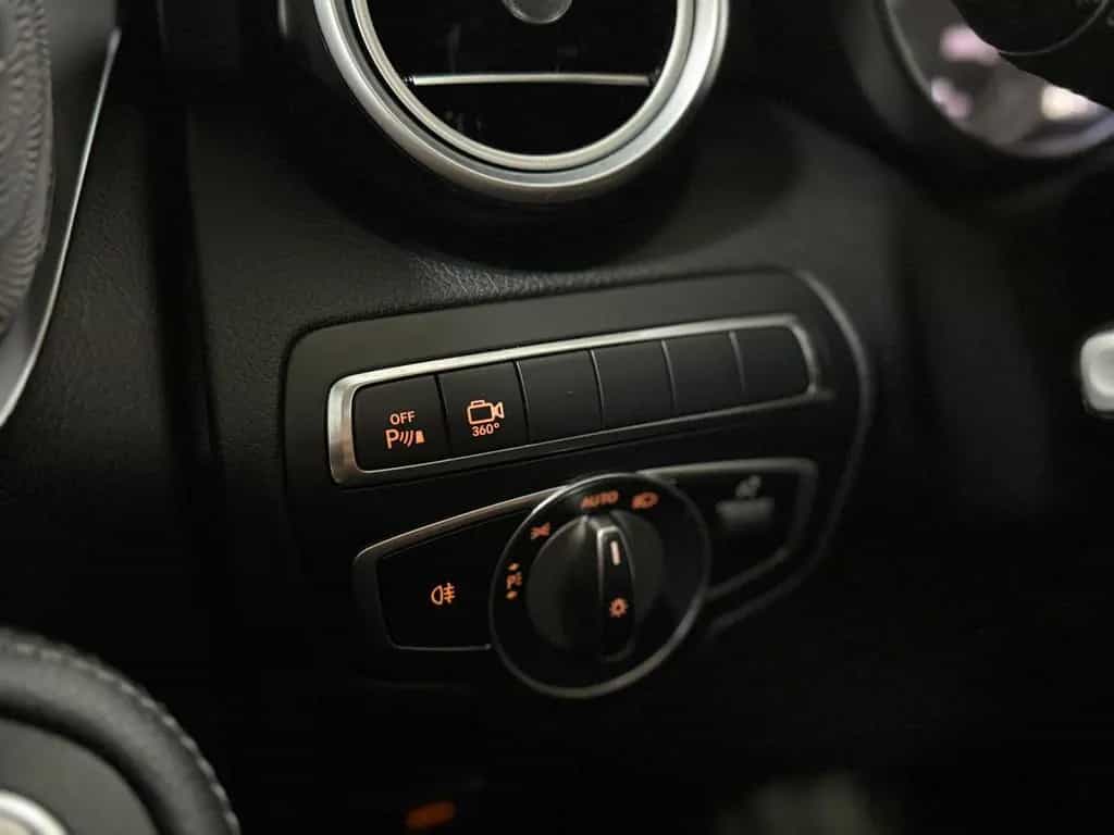 Mercedes-Benz GLC 220 d 4M AMG INT.*PANO*360*STHZ*TOTW*LED*BUR 07/2018-photo-30
